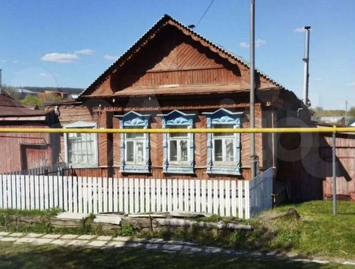Дом 32,6 м² на участке 6 сот.