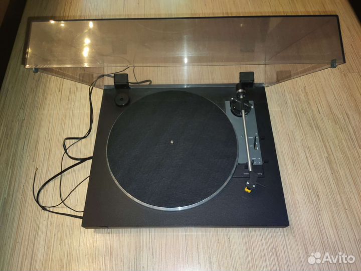 Проигрыватель винила Dual CS435-1 EV