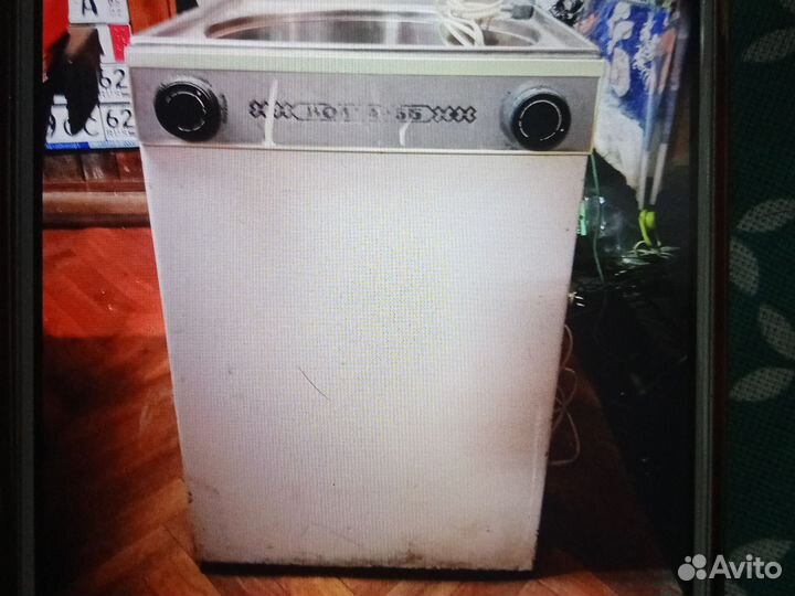 Стиральная машинка бу полуавтомат