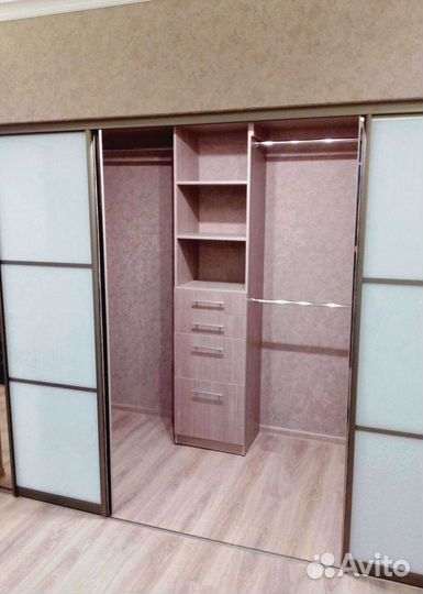 Гардеробная для Вашего дома