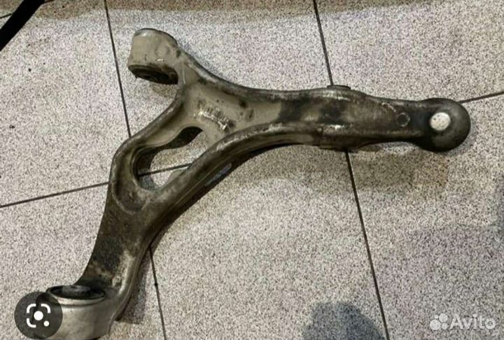 Рычаг передний нижний audi q7