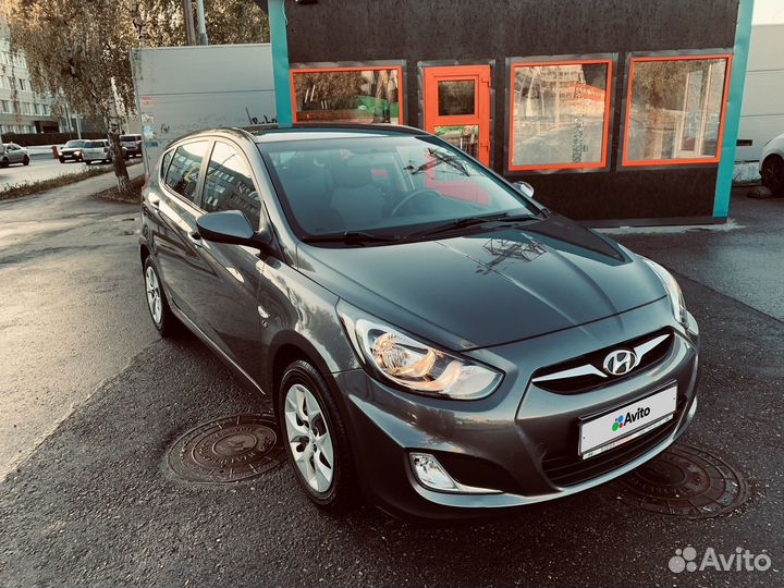 Hyundai Solaris 1.6 AT, 2013, 26 800 км