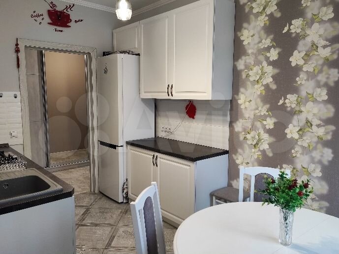 2-к. квартира, 60 м², 2/9 эт.