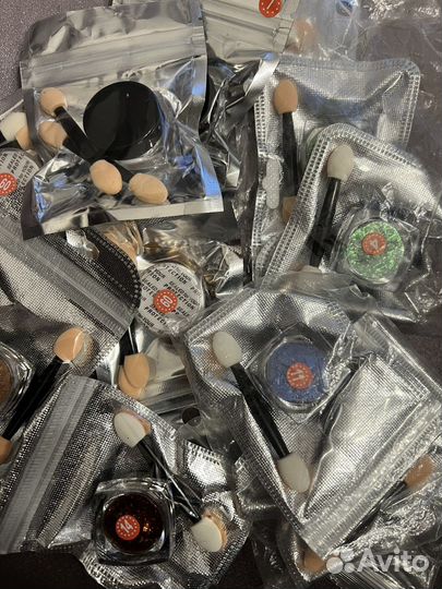 Кисти, Втирка, типсы все для ногтей маникюр