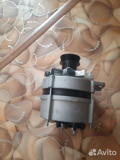 Генератор Audi 100