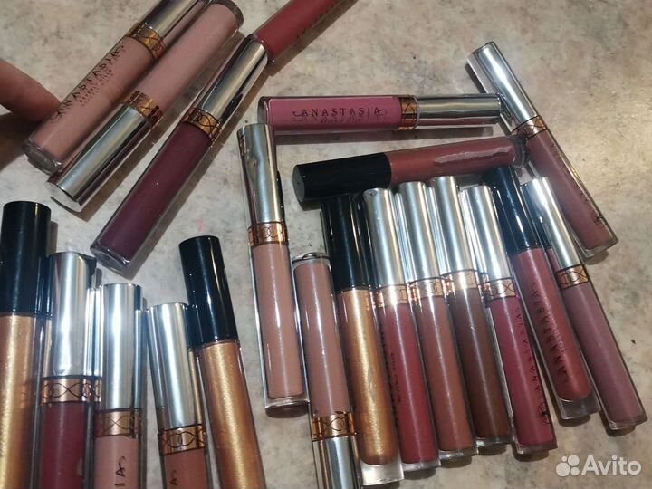 Помада Анастасия Беверли хилс