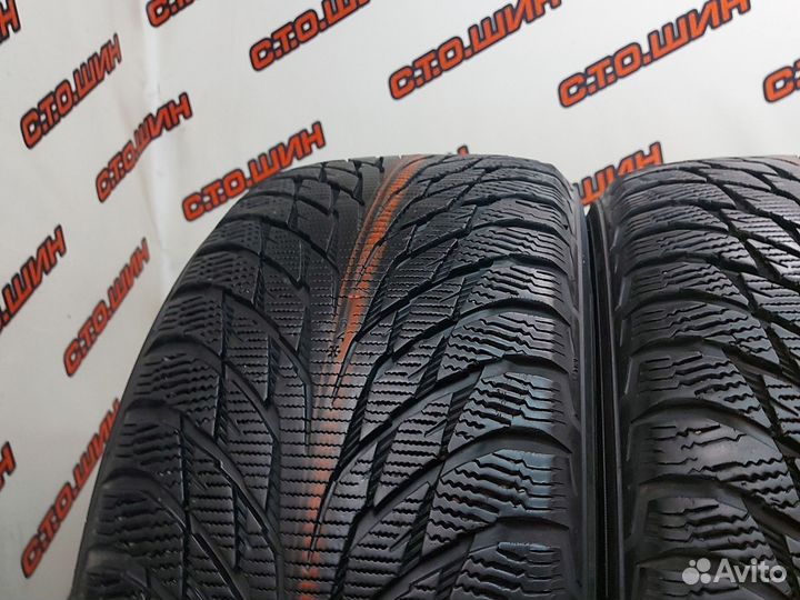 Nokian Tyres Hakkapeliitta R2 235/55 R17 103R