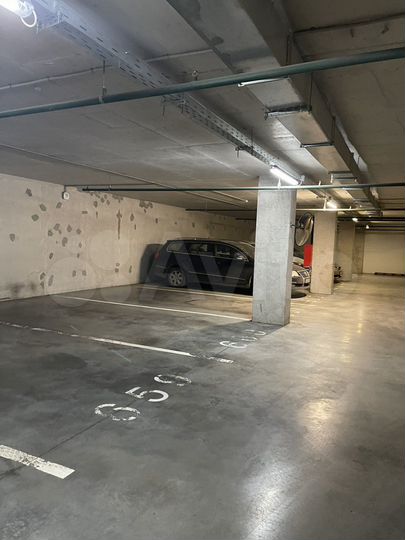 Машиноместо, 15 м²