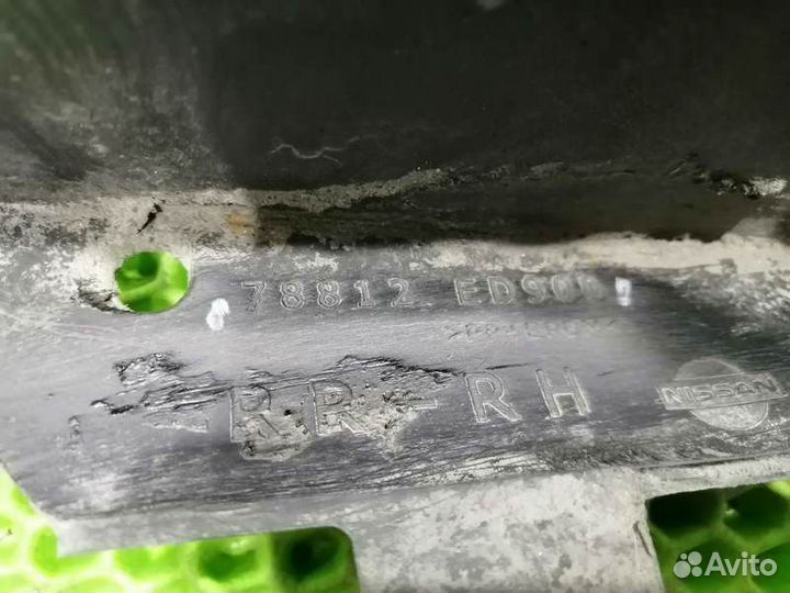 Брызговик задний правый оригинал Nissan Tiida C11