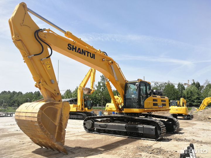 Гусеничный экскаватор SHANTUI SE 550LC, 2023