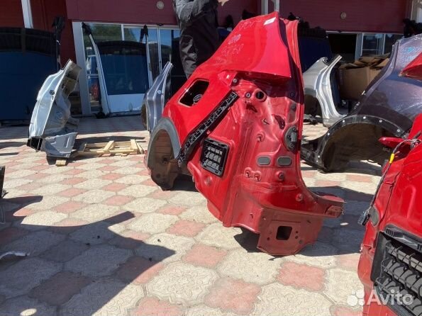 Задняя левая четверть Киа Спортейдж 4