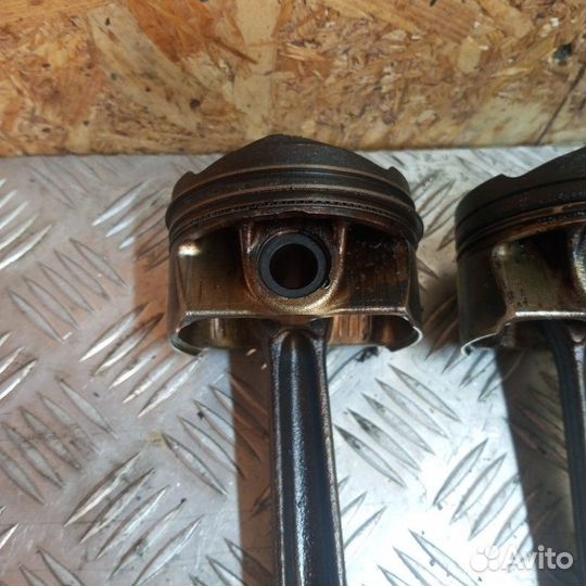 Поршень Bmw F30 N20 N20B20 Н20