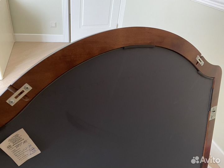 Зеркало новое