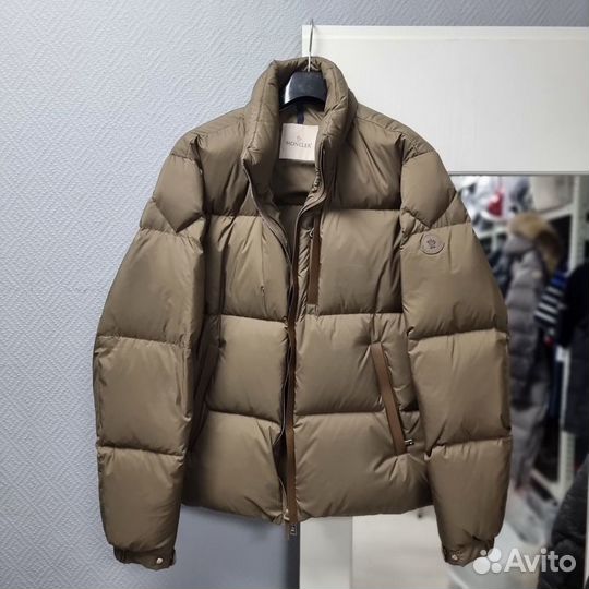 Пуховик Moncler Bersbe