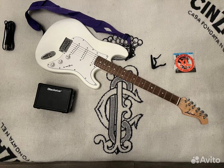 Электро гитара + комбик