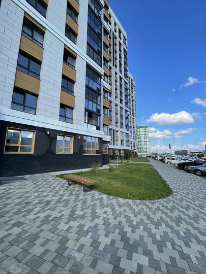 1-к. квартира, 42 м², 10/17 эт.