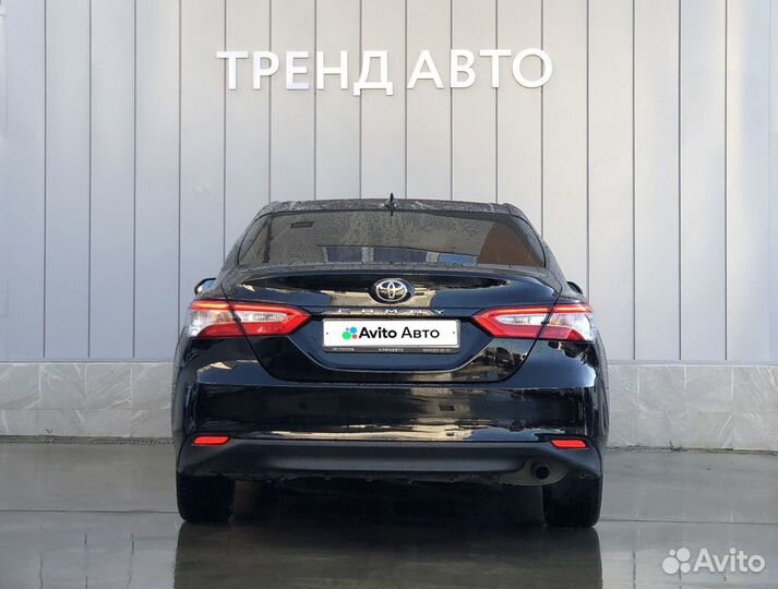 Toyota Camry 2.0 AT, 2020, 121 350 км