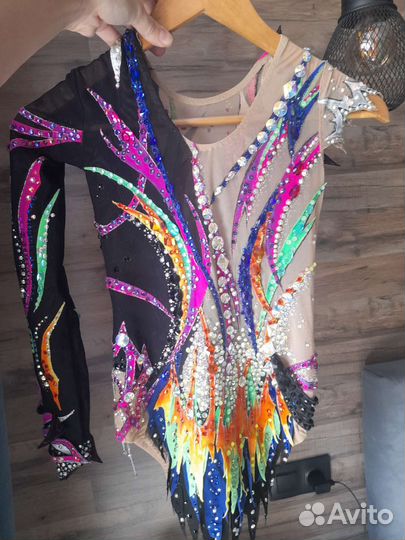 Купальник для художественной гимнастики