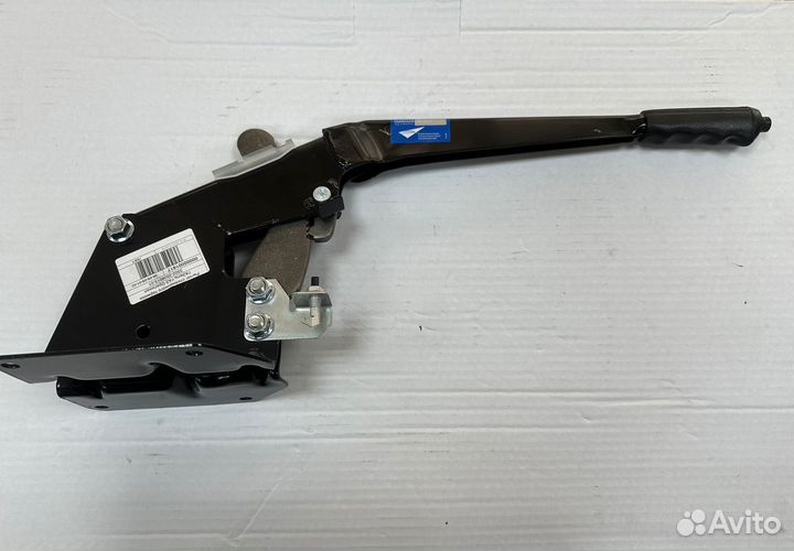 Рычаг ручного тормоза на Газель