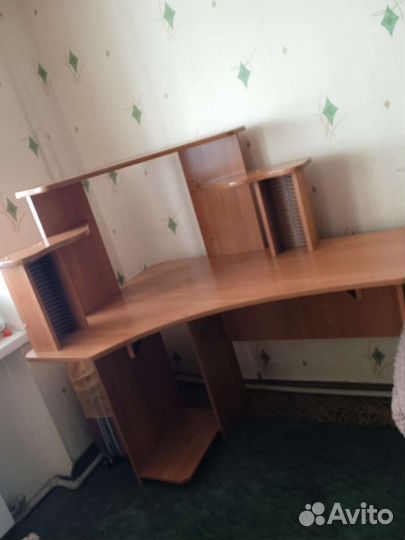 Компьютерный столик бу