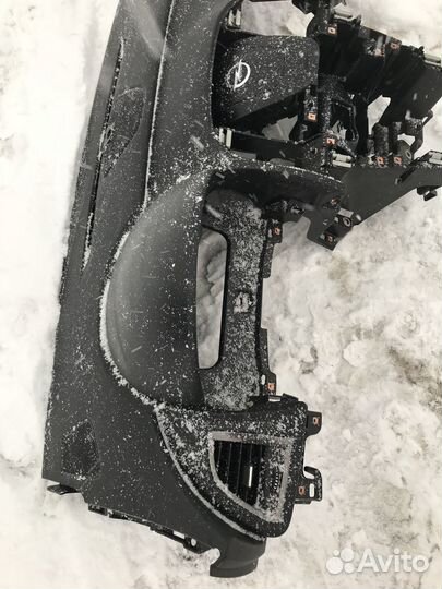 Торпеда с подушками Opel Astra J