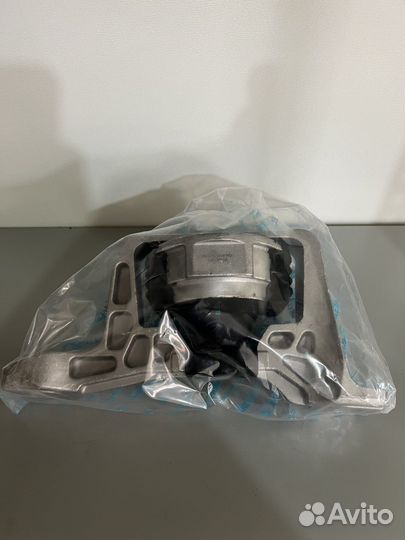 Подушка двс Ford Focus 2.0