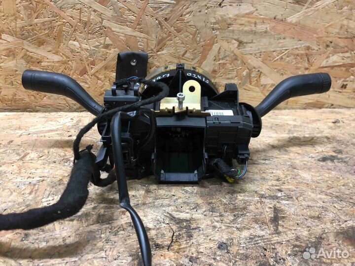 Переключатель подрулевой (стрекоза) Volkswagen Tou