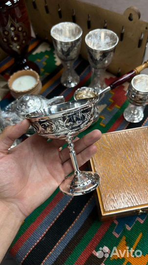 Серебряная мороженица