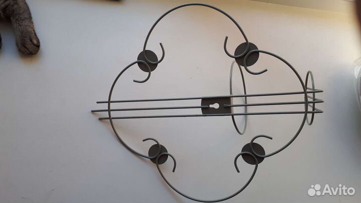 Полка настенная для цветов