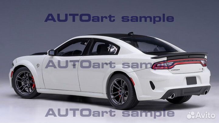 Autoart Dodge Charger SRT Hellcat (71757) 1:18