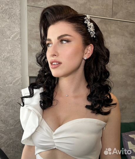 Макияж, прическа, свадебный стилист