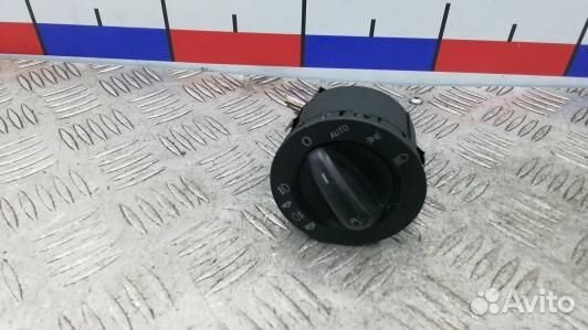 Переключатель света audi A6 C6 (7DN13WU01)