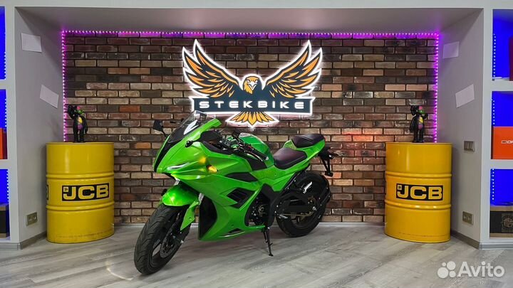 Электромотоцикл RR 72v120Ah