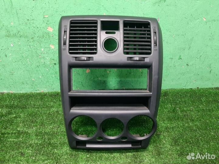 Рамка магнитолы Hyundai Getz TB 2007