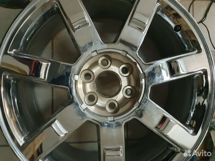 Оригинальный дис R22 Cadillac Escalade 9595854