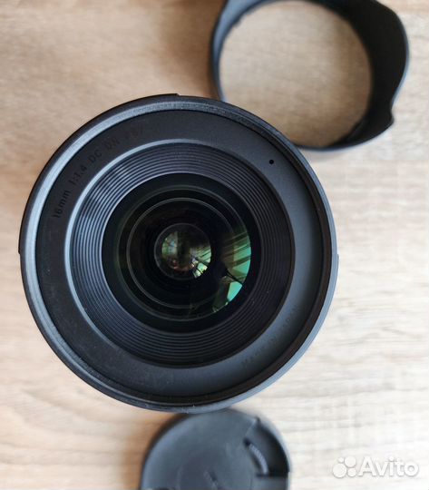 Объектив Sigma 16 mm f/1.4 DC DN micro 4:3