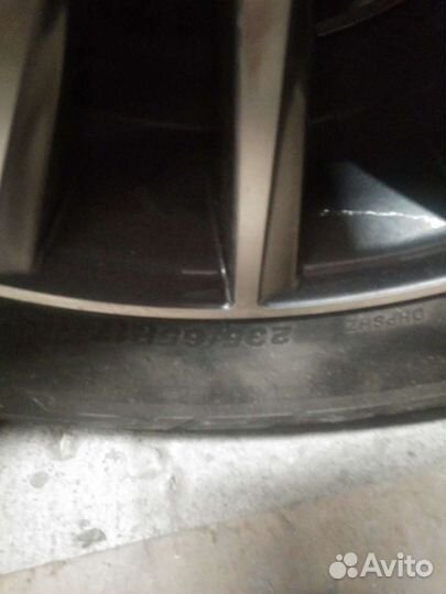 Bridgestone Dueler H/P Sport 235/65 R17