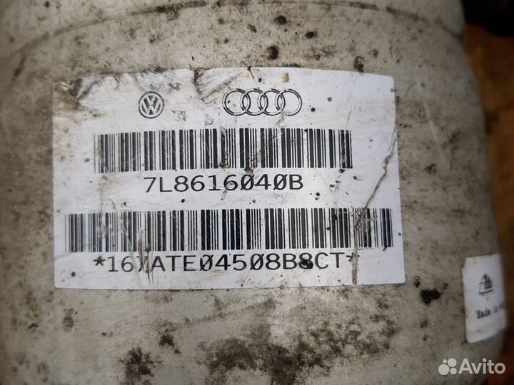 Стойка передняя пневматическая Ауди Q7 4L