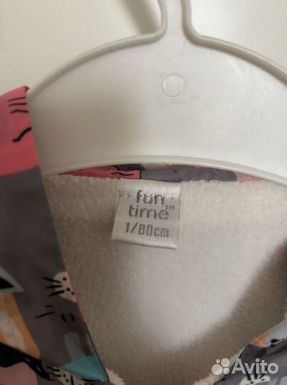 Ветррвка для девочки, короткая на резинке