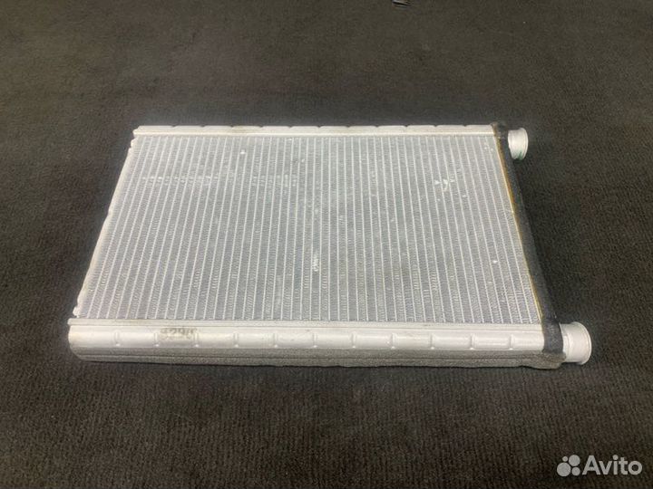 Радиатор печки Bmw 3 E90 N46B20 2009