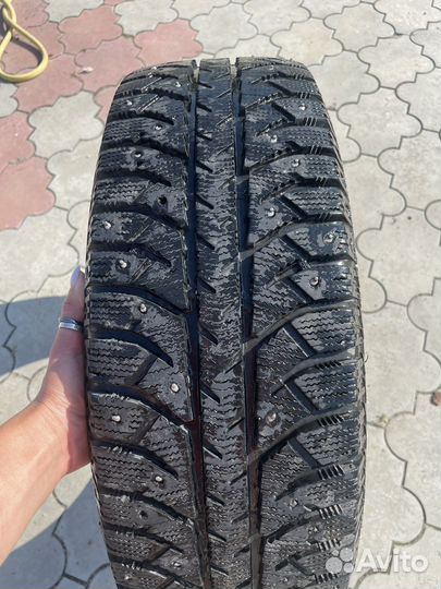 Bridgestone Ice Cruiser 7000S 195/65 R15