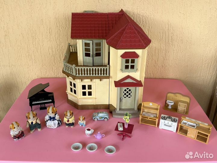 Дом и Садик Sylvanian Families (+семья)