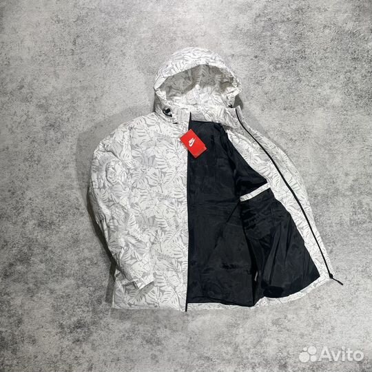 Зимняя куртка Nike / пуховик