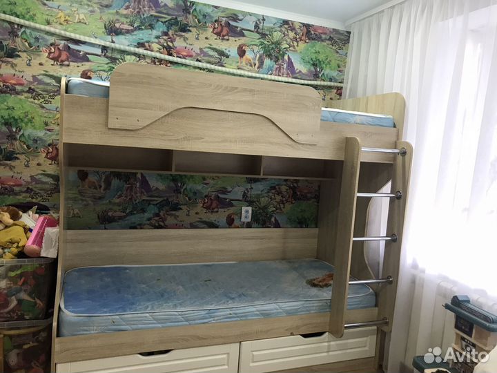Детская ярусная кровать