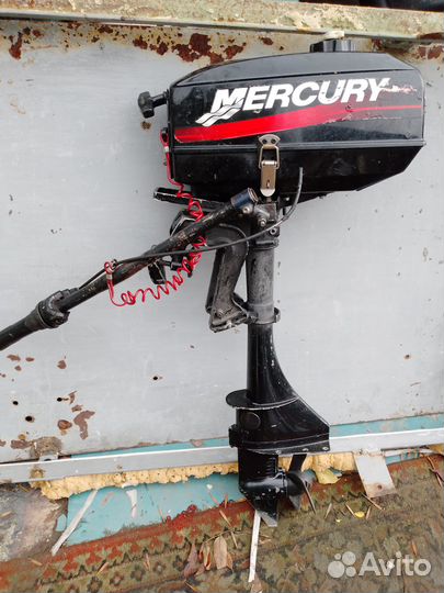 Лодка с мотором mercury