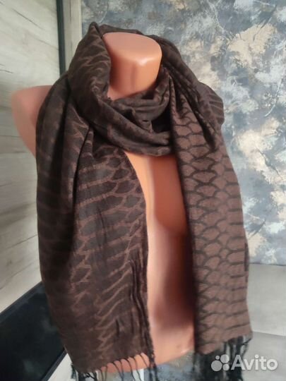 Шарфы платки палантины