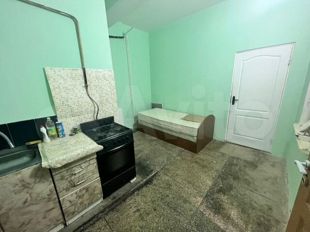 4-к. квартира, 156 м², 1/3 эт.