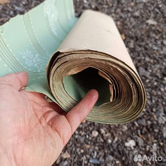Обои бумажные времён СССР, длина 18 м, ширина59 см