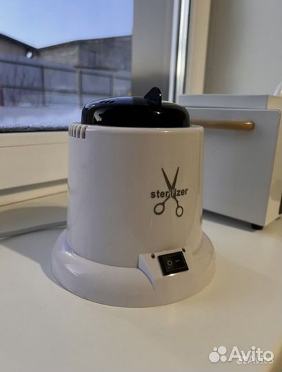 Стерилизатор, расходники для маникюра