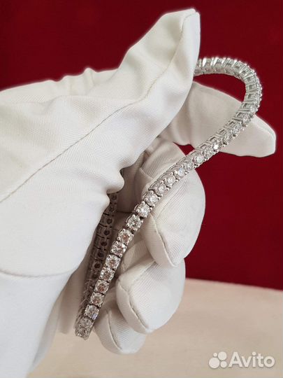 Золотой браслет с бриллиантами